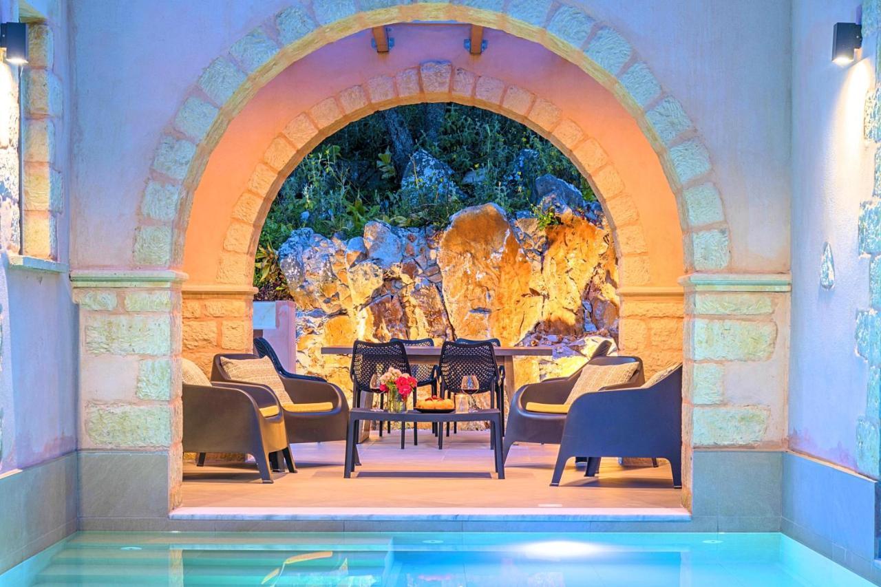 Villa Vardis Heated Pool Vryses Exterior foto